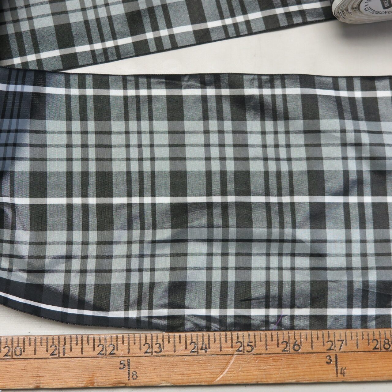 Jacquard Velvet Ribbon Taffeta Backed, Black, 2 inches wide, 1 1/2 Yard  Piece • Promenade Fine Fabrics