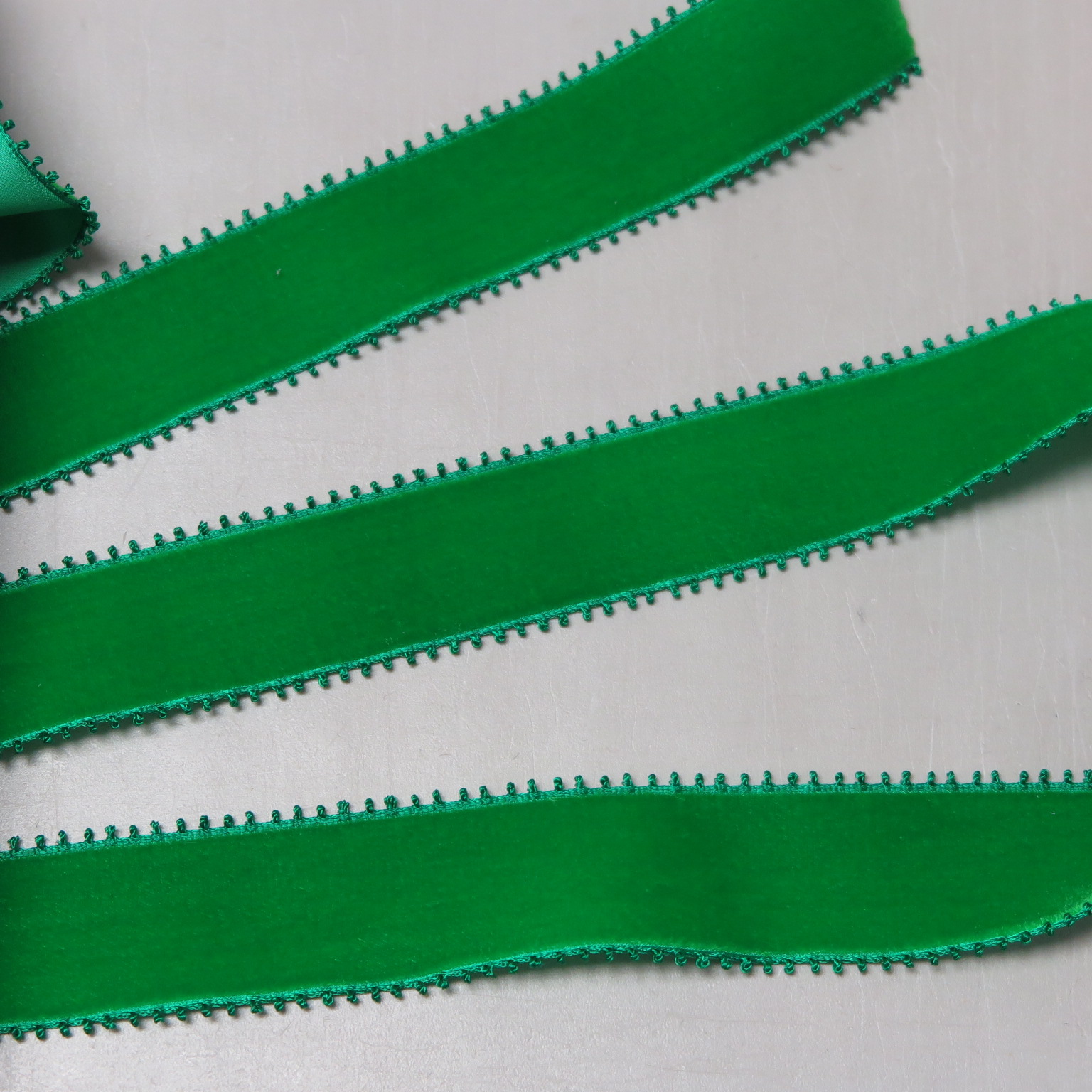 Vintage Picot Edged Velvet Ribbon, Emerald Green, 1 1/2 inches wide •  Promenade Fine Fabrics