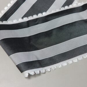 IMG_3148Scalloped Edge Taffeta Ribbon-promenade-fine-fabrics